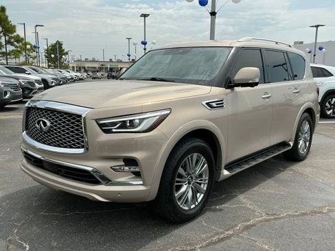 Used 2021 INFINITI QX80 Luxe w/ All-Season Package AWD/4WD image 7
