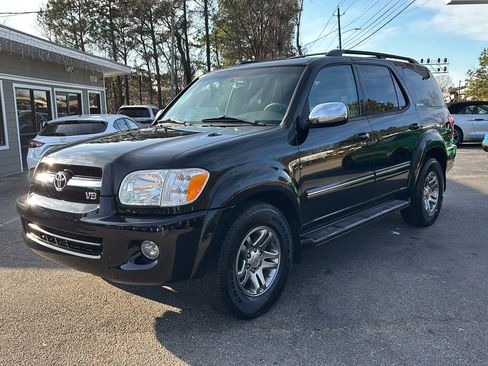 Used 2007 Toyota Sequoia Limited image 7