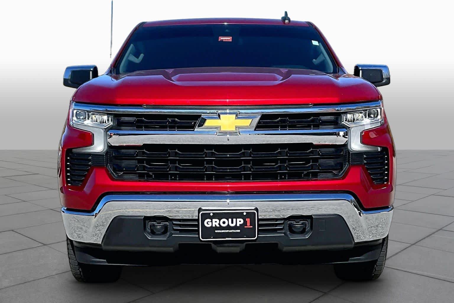 Used 2023 Chevrolet Silverado 1500 LT AWD/4WD image 4