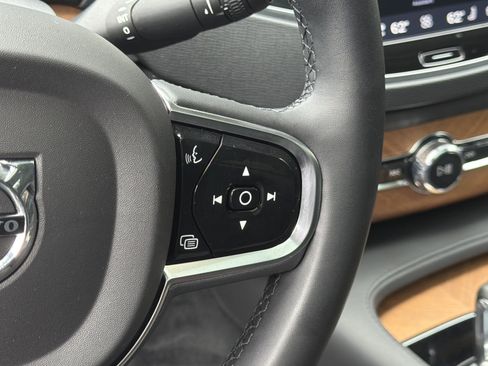 Certified 2024 Volvo XC90 B6 Plus w/ Protection Package Premier image 20