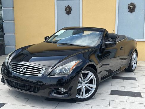 Used 2014 INFINITI Q60 Convertible w/ Premium Package image 12