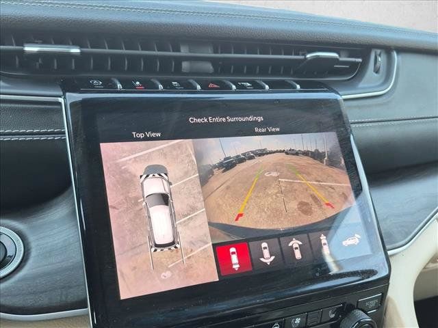Used 2022 Jeep Grand Cherokee L Limited w/ Luxury Tech Group II AWD/4WD image 7