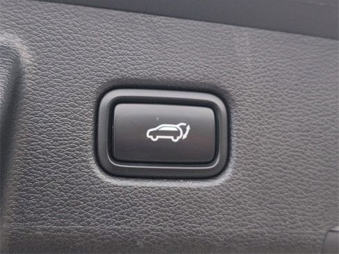 Used 2020 Kia Telluride SX w/ SX Prestige Package image 6