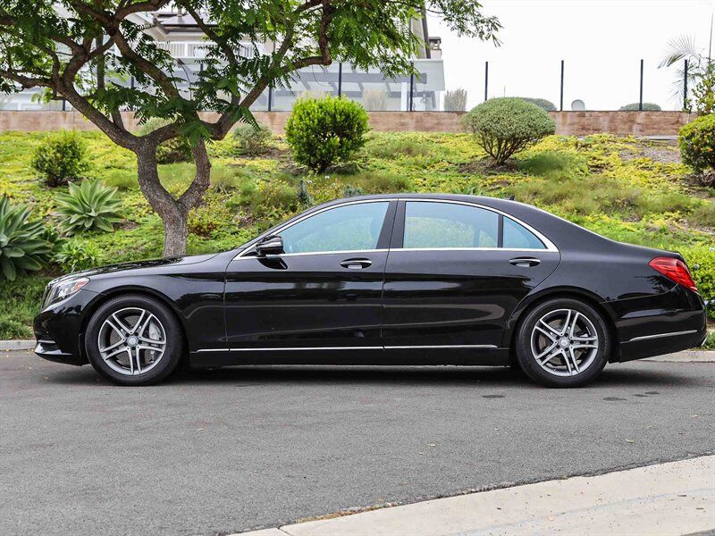 Used 2016 Mercedes-Benz S 550 Sedan image 2