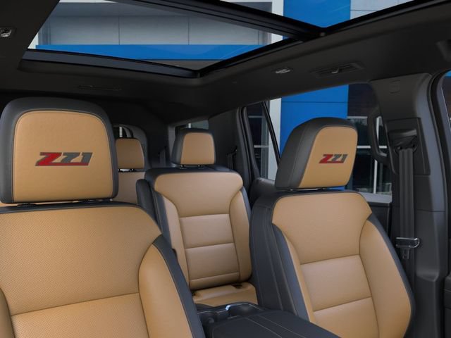 New 2027 Chevrolet Traverse Z71 w/ Driver Confidence Package AWD/4WD image 24