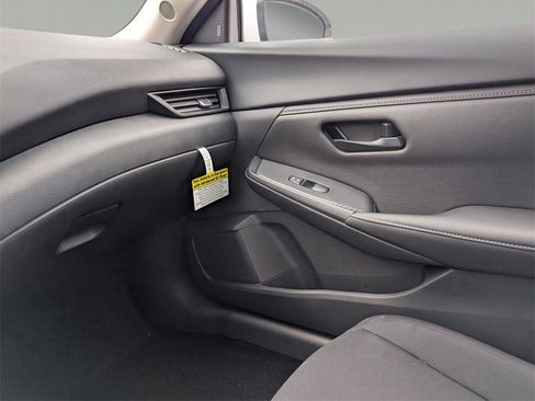 New 2025 Nissan Sentra S image 28