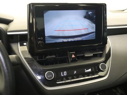 Used 2026 Toyota Corolla LE FWD image 22