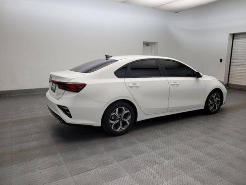 Used 2021 Kia Forte LXS FWD image 10
