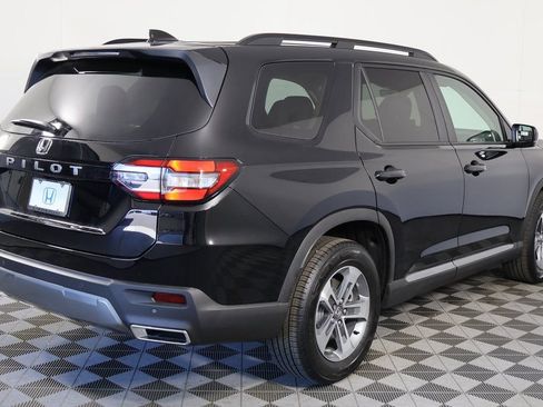 New 2026 Honda Pilot EX-L image 2