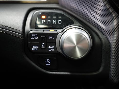 Used 2019 RAM 1500 Limited AWD/4WD image 33