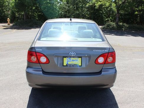 Used 2006 Toyota Corolla CE FWD image 8