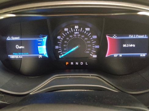 Used 2020 Ford Fusion SE image 23