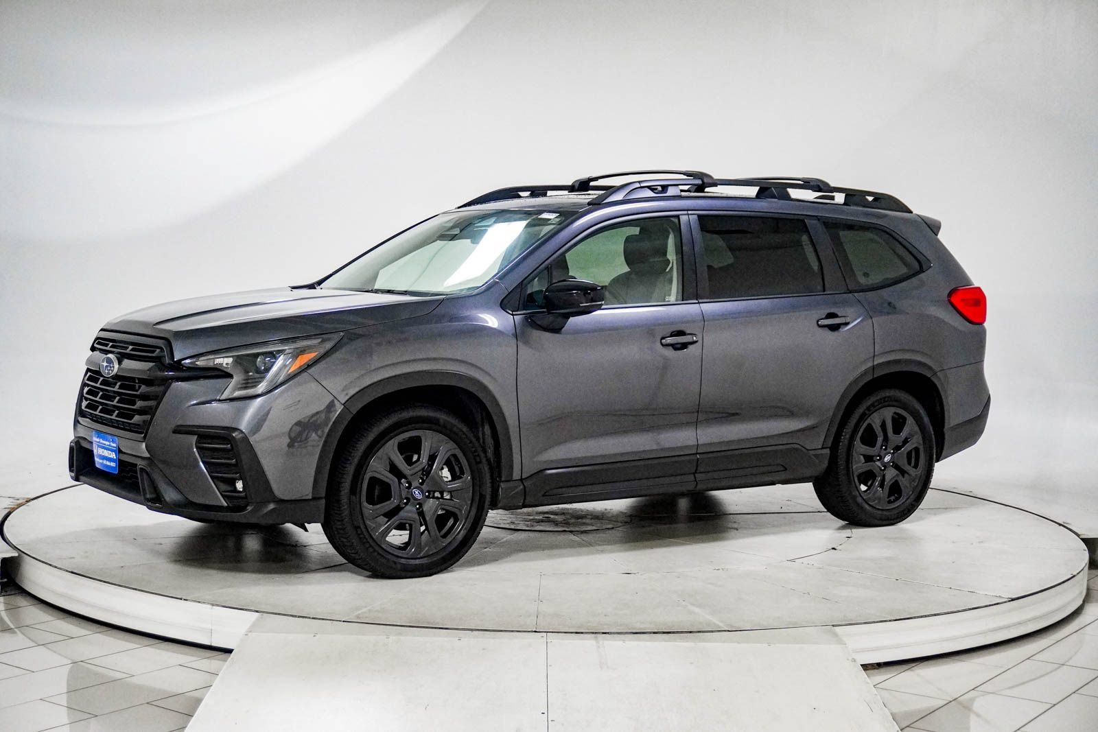 Used 2024 Subaru Ascent Onyx Edition AWD/4WD image 4
