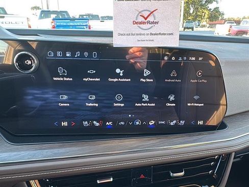 New 2026 Chevrolet Suburban High Country image 24