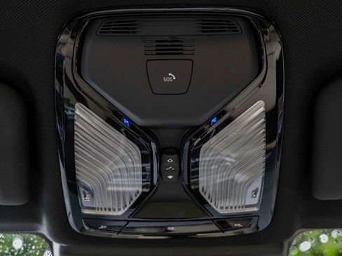 Used 2022 BMW X3 xDrive30i w/ Convenience Package image 18