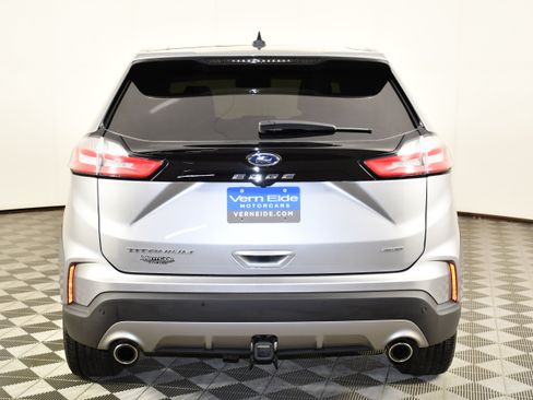 Used 2021 Ford Edge Titanium w/ Class II Trailer Tow Package AWD/4WD image 6