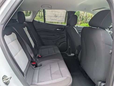 New 2026 Chevrolet Trax LS w/ LS Convenience Package FWD image 18