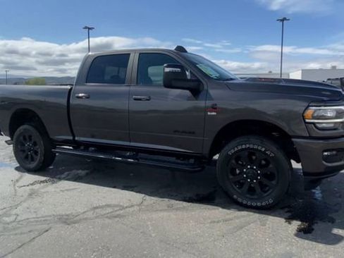 Used 2024 RAM 2500 Laramie w/ Night Edition AWD/4WD image 2