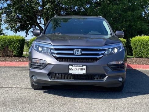 Used 2018 Honda Pilot Elite image 12