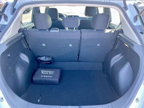 Used 2023 Nissan Leaf S image 13