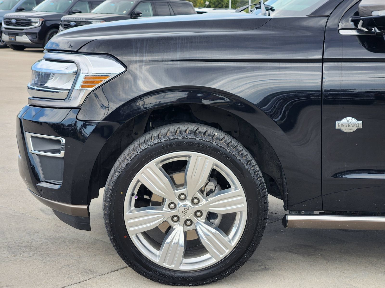 Used 2022 Ford Expedition Max King Ranch AWD/4WD image 13