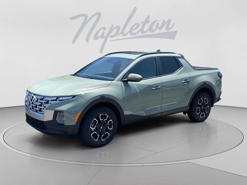 Used 2024 Hyundai Santa Cruz SEL w/ Activity Package FWD image 1