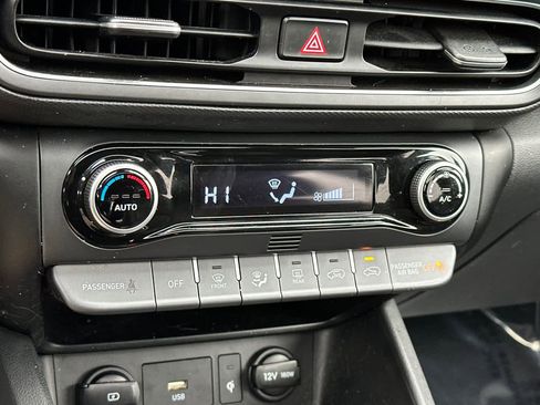 Used 2022 Hyundai Kona Limited w/ Cargo Package image 23