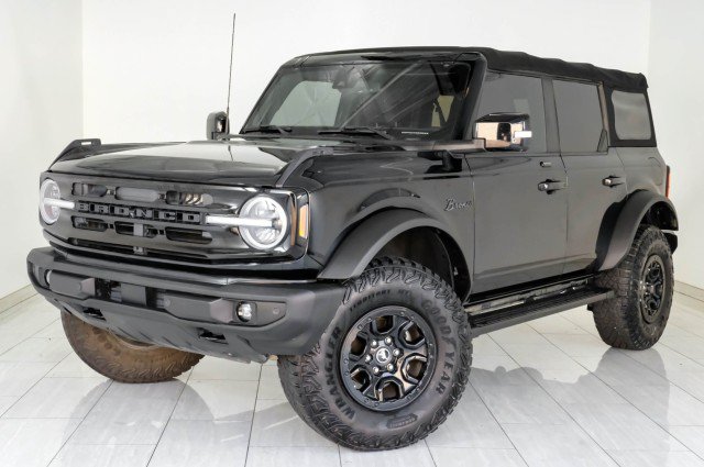 Used 2022 Ford Bronco Outer Banks w/ Sasquatch Package AWD/4WD image 4