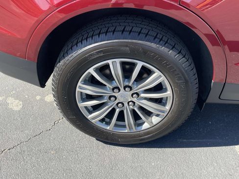 Used 2018 Cadillac XT5 Luxury w/ Driver Awareness Package image 30