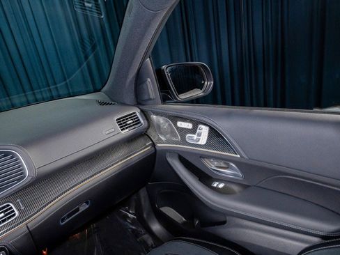 New 2026 Mercedes-Benz GLE 53 AMG 4MATIC image 25