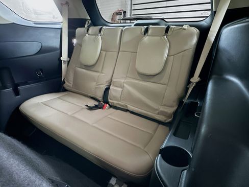 Used 2020 Ford Explorer Limited image 29