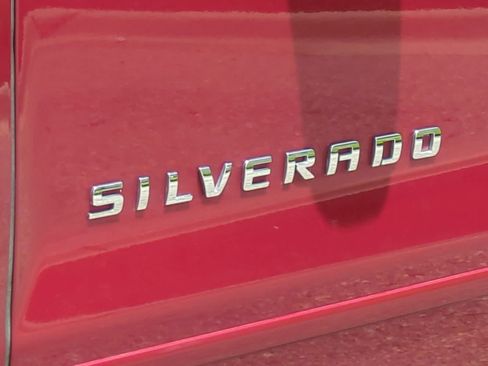Used 2018 Chevrolet Silverado 1500 LT w/ All Star Edition AWD/4WD image 13