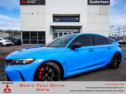 Used 2025 Honda Civic Type R image 1