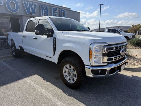 Used 2023 Ford F350 XLT w/ 360-Degree Camera Package AWD/4WD image 1
