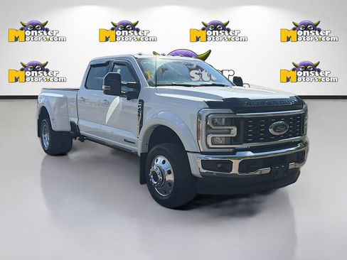 Used 2025 Ford F450 Lariat w/ Lariat Ultimate Package image 3