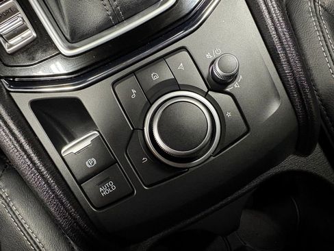 Used 2025 MAZDA CX-5 AWD 2.5 S w/ Preferred Package image 28