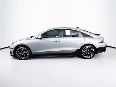 Used 2024 Hyundai Ioniq 6 SEL RWD image 4
