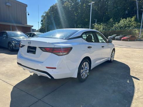 New 2025 Nissan Sentra S image 4