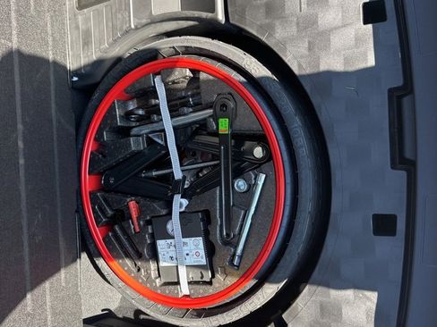 Used 2021 Porsche Cayenne GTS image 44