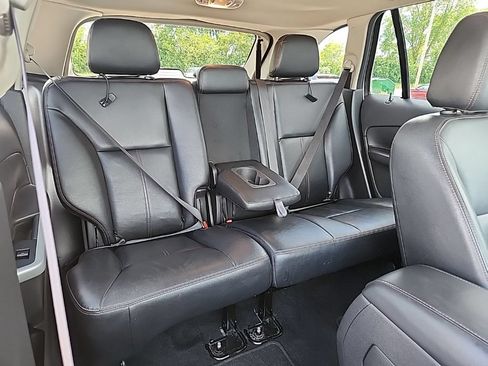 Used 2013 Ford Edge SEL FWD image 41