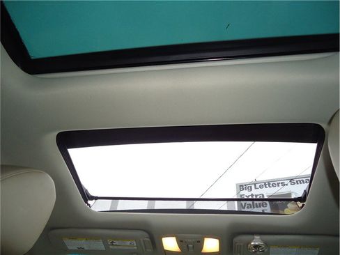 Used 2011 Nissan Murano SL image 17