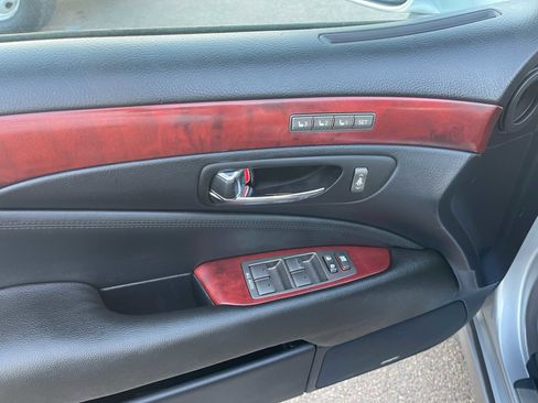 Used 2011 Lexus LS 460 LS 460 SEDAN 4D image 18