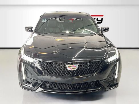 Used 2023 Cadillac CT5 V w/ Premium Package AWD/4WD image 2