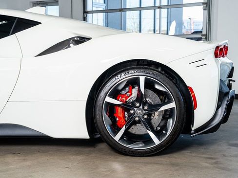 Used 2021 Ferrari SF90 Stradale image 21