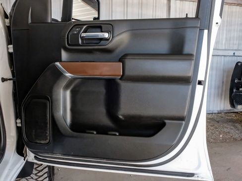 Used 2022 Chevrolet Silverado 2500 LT w/ Fleet Comfort Package image 45