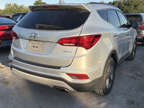 Used 2018 Hyundai Santa Fe Sport w/ 2.4L Value Package 02 FWD image 9