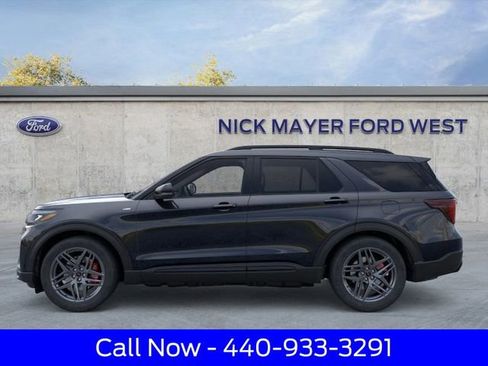 New 2026 Ford Explorer ST-Line w/ ST-Line Street Pack image 4