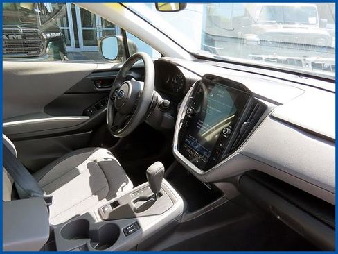 Used 2024 Subaru Crosstrek 2.0i Premium AWD/4WD image 8