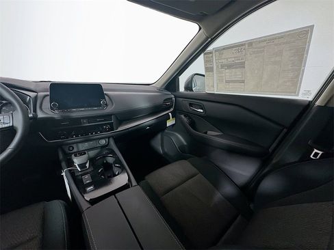 New 2026 Nissan Rogue SV FWD image 22