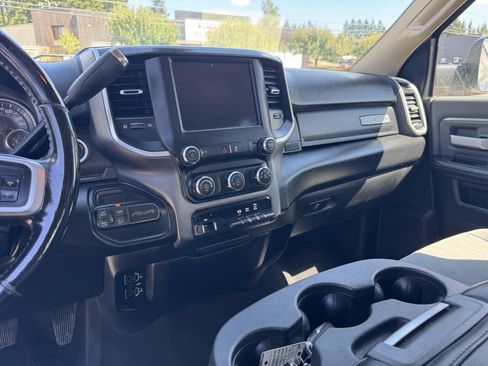 Used 2020 RAM 2500 Big Horn w/ Level 1 Equipment Group AWD/4WD image 15